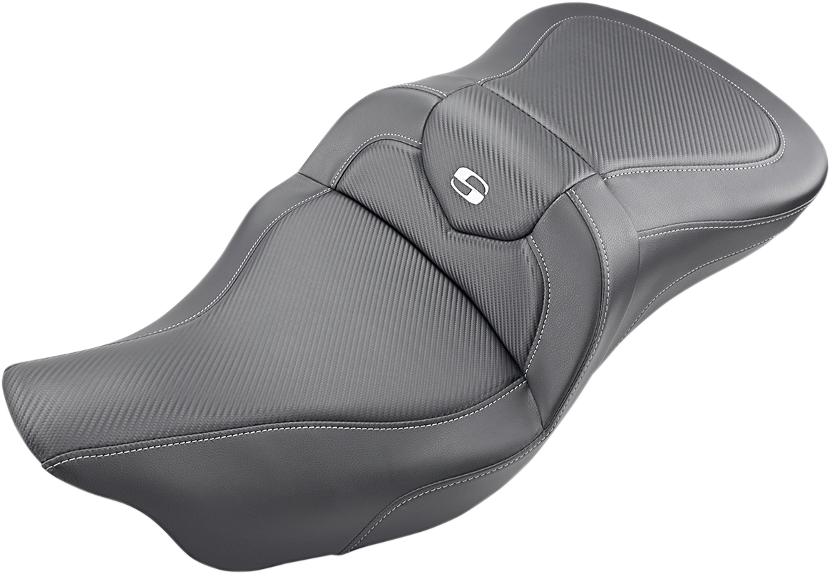 SADDLEMEN Roadsofa* Seat - Carbon Fiber - without Backrest - Black - '09-'25 TRI GLIDE, ULTRA CLASSIC, LIMITED