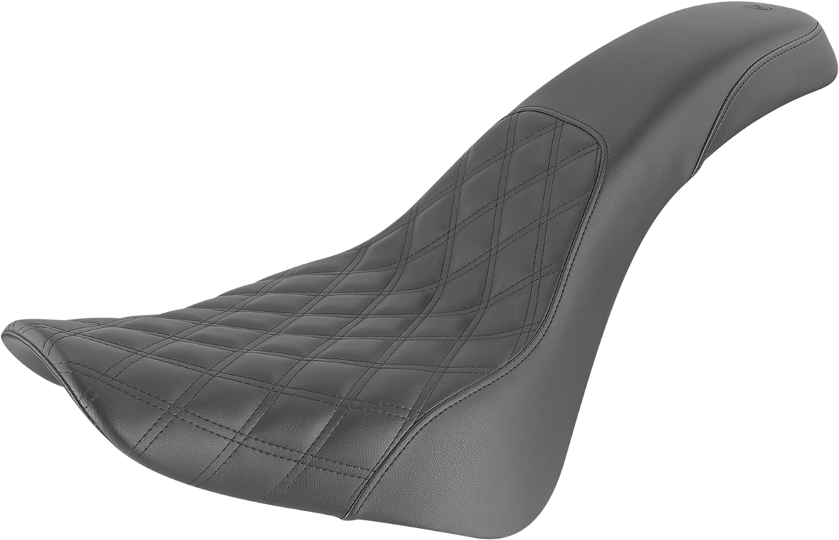 SADDLEMEN Profiler™ Seat - Front Lattice/Rear Smooth - Black - Softail '18-'24