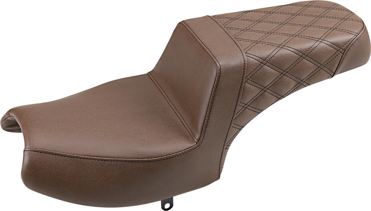 SADDLEMEN Step-Up Seat - Front Smooth/Rear Lattice Stitch - Brown - '20-'22 Indian Challenger