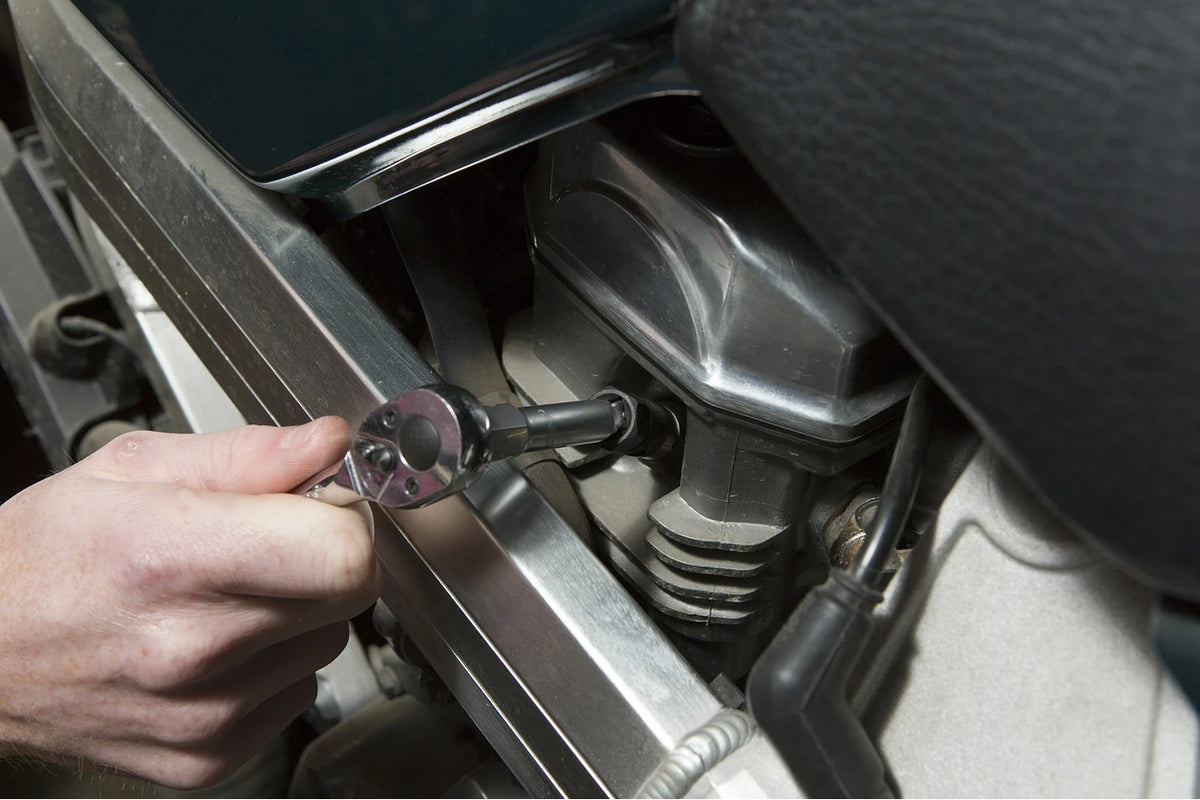 MOTION PRO Stepped Swivel Socket Extension