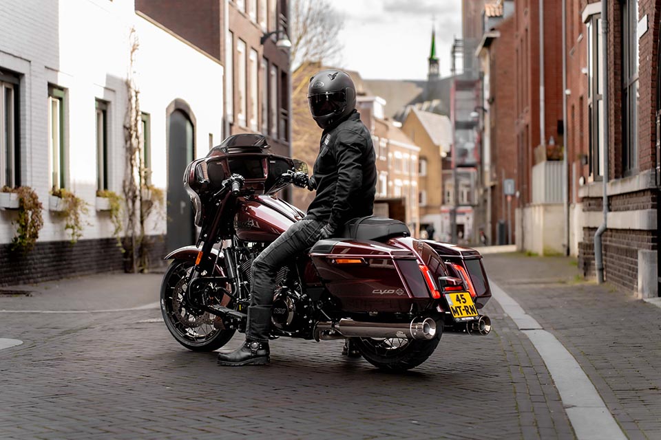 Dr. Jekill & Mr. Hyde® Exhaust for Harley-Davidson Touring CVO 121 (2023+)