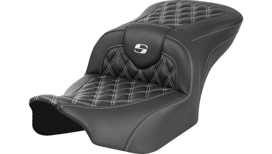 SADDLEMEN RoadSofa™ Seat - without Backrest - Carbon Fiber - Lattice Stitch - White Stitch - Touring '23.5-'25