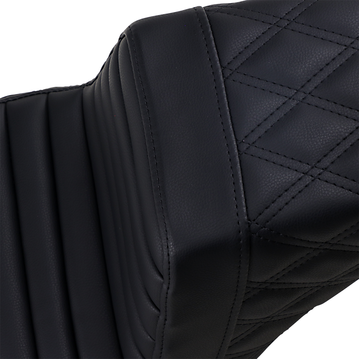 SADDLEMEN Step-Up Seat - Front Tuck-n-Roll/Rear Lattice Stitch - Black - Softail '18-'24