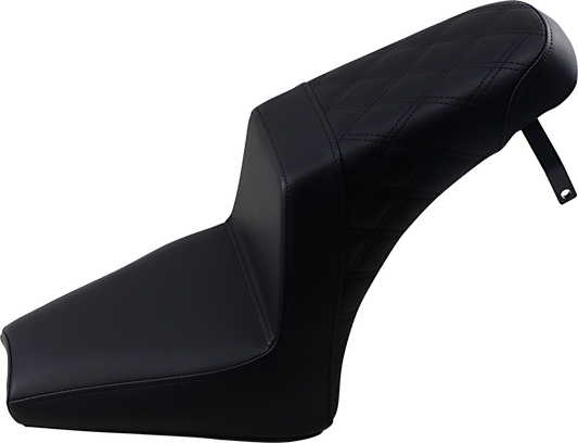 SADDLEMEN Step-Up Seat - Front Smooth/Rear Lattice Stitch - Black - '18-'22 Indian Scout Bobber