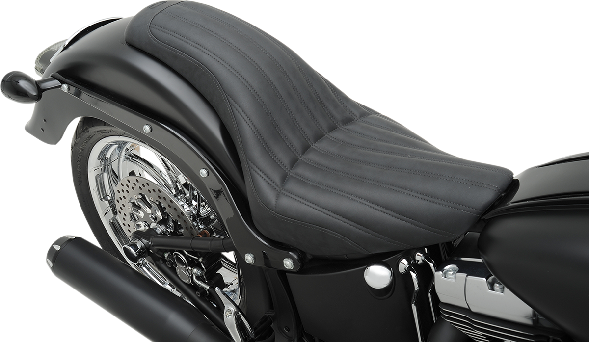 SADDLEMEN Knuckle 2-Up Seat - Ribbed - Black - Softail '06-'17
