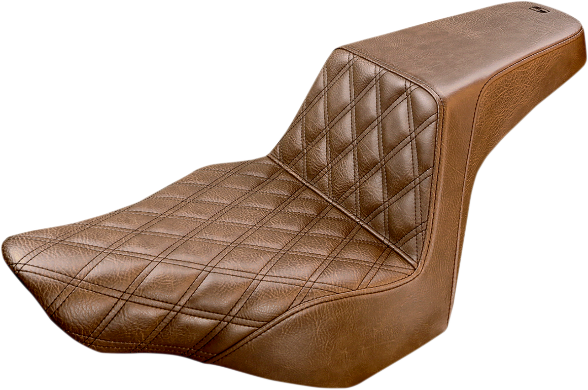 SADDLEMEN Step-Up Seat - Front Lattice Stitch - Brown - Softail '13-'17