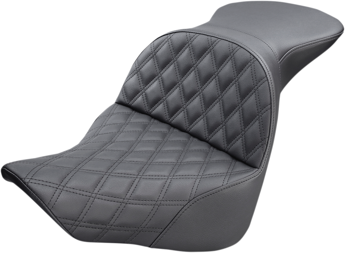 SADDLEMEN Explorer Seat - Lattice Stitched - Softail '18-'24