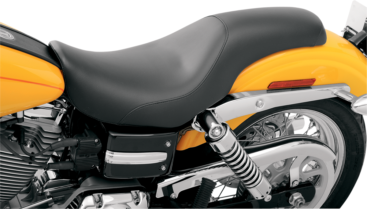 SADDLEMEN Seat - Profiler™ - Black - Smooth - Dyna '06-'17