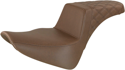 SADDLEMEN Step-Up Seat - Smooth Front - Rear Lattice Stitch - Brown - Softail '18-'24