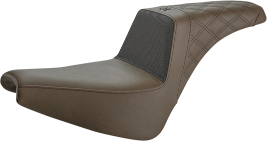 SADDLEMEN Unknown Industries Seat - Front Carbon Fiber/Black Gripper Lumbar/Rear Lattice Stitch - Brown - Softail '18-'23