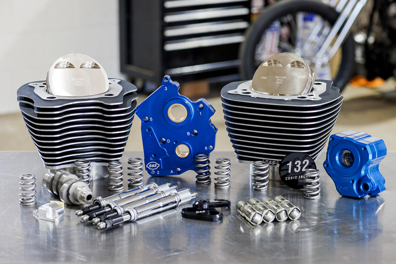 S&S CYCLE 132" Power Package Engine Performance Kit - Chain Drive - Water Cooled - Highlighted Fins - M8