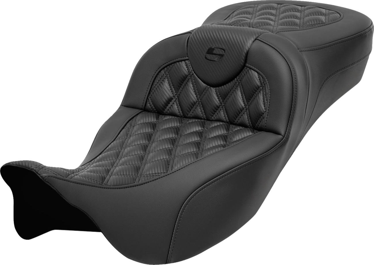SADDLEMEN Roadsofa™ Extended Reach Seat - without Backrest - Lattice Stitch - Carbon Fiber - Touring '08-'24