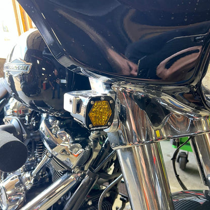 A10 Moto 14-23 Street Glide/Road King Billet Front Turn Signal Kit