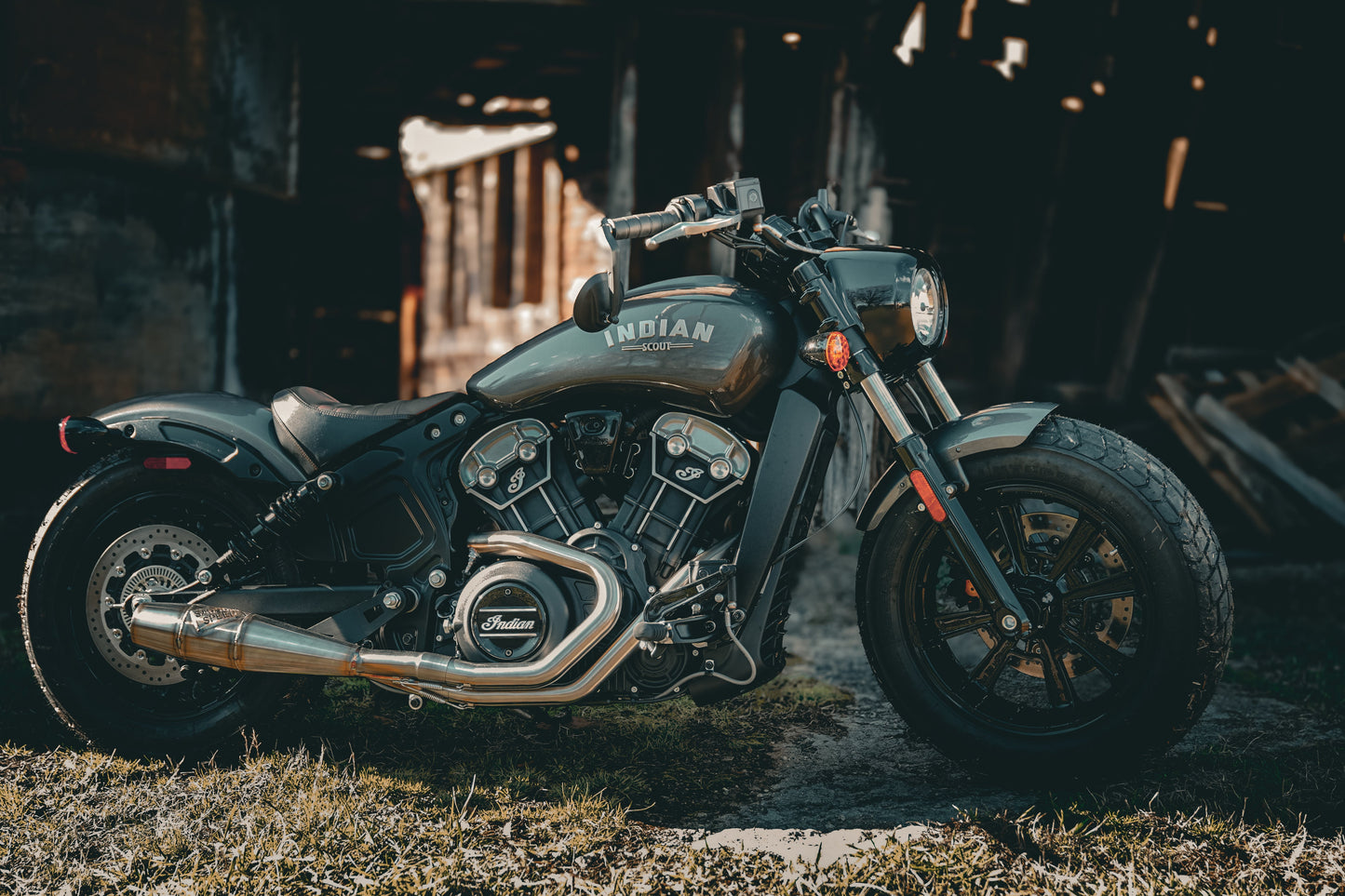Indian Scout Mid-Length Exhaust