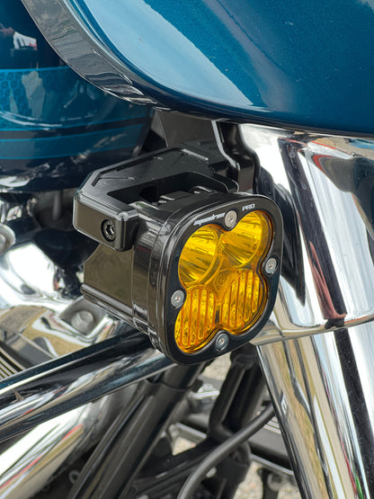 A10 Moto 14-23 Street Glide/Road King Billet Front Turn Signal Kit