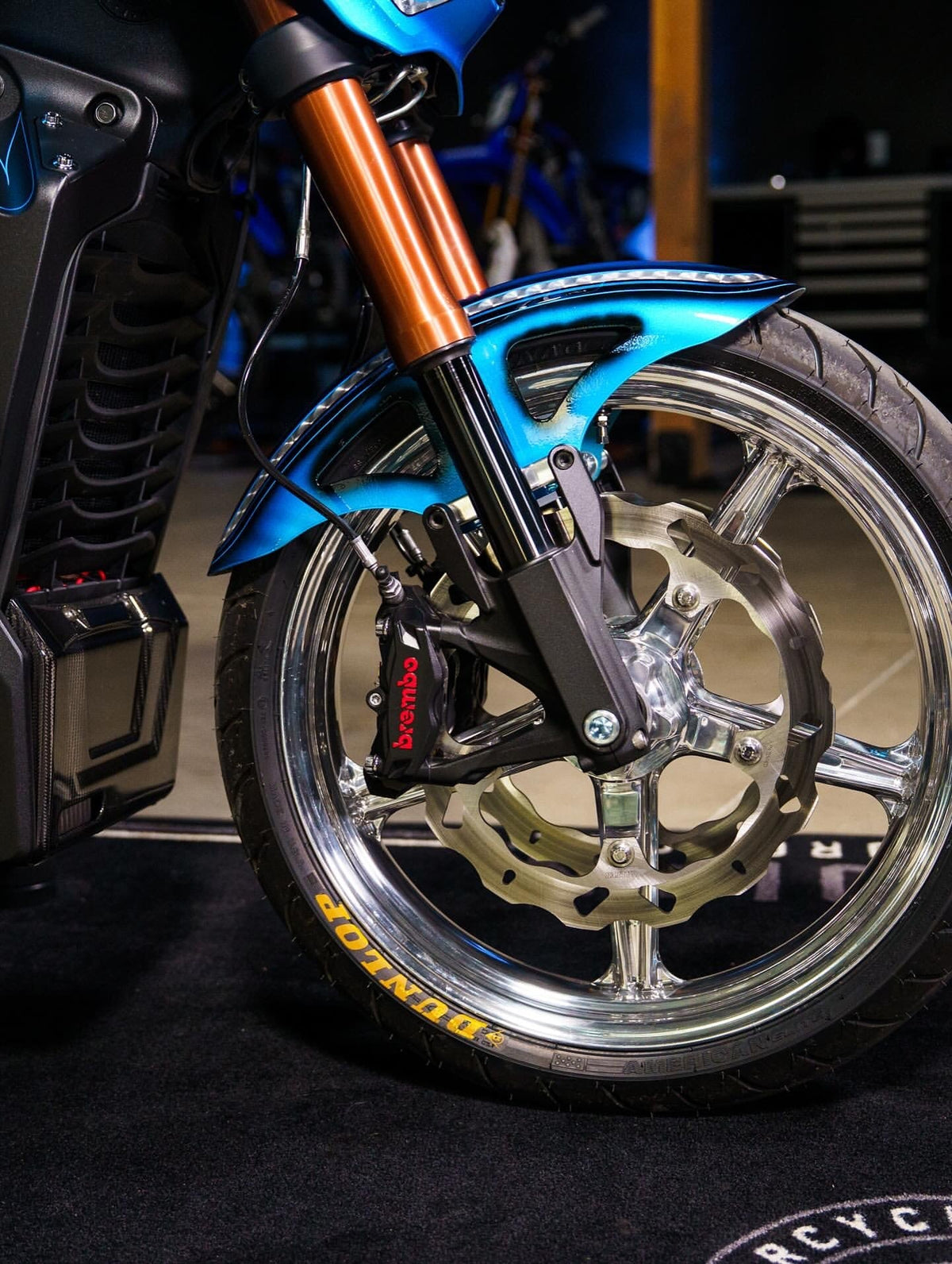 19" "Retro" Front Fender for Indian Challenger