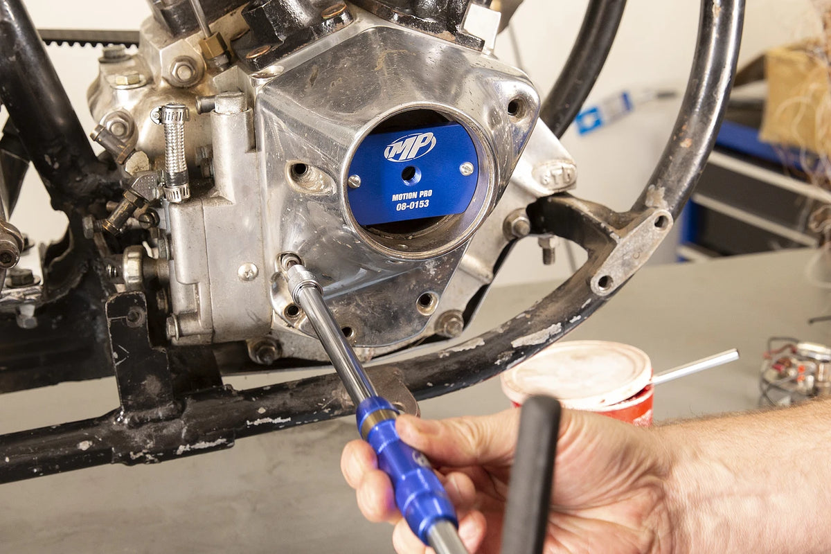 MOTION PRO Side Case Puller