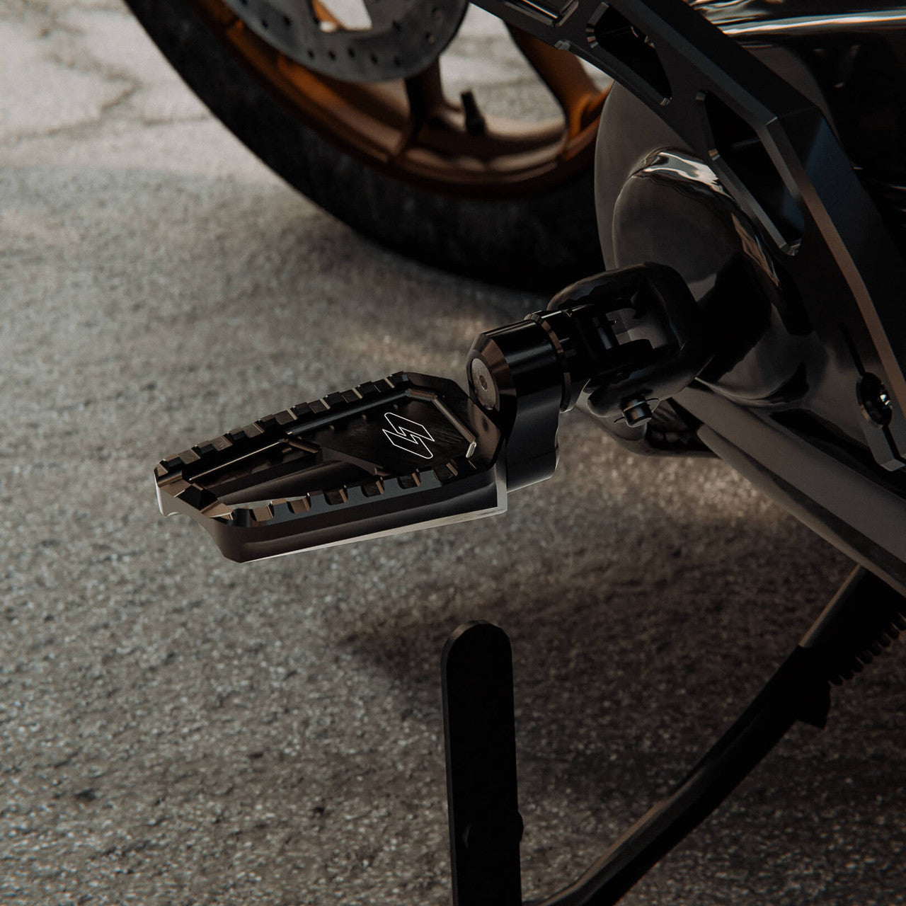 KRAUS MOTO Pro-Line Peg Adjusters - Black Anodized