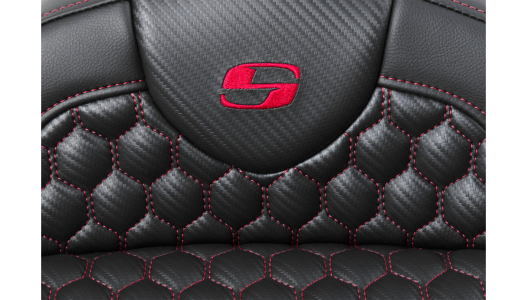 SADDLEMEN RoadSofa™ Seat - Honeycomb - Red Stitch - with Backrest - FLH/FLT '08-'23